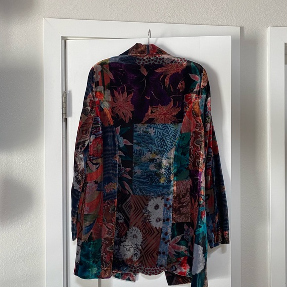 Johnny Was Grace Juno Velvet Blazer - Picture 3 of 8